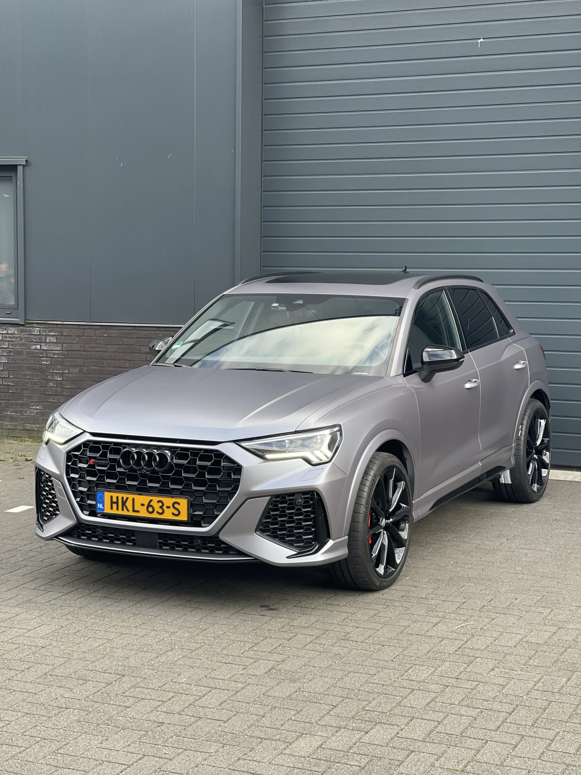 Audi RSQ3